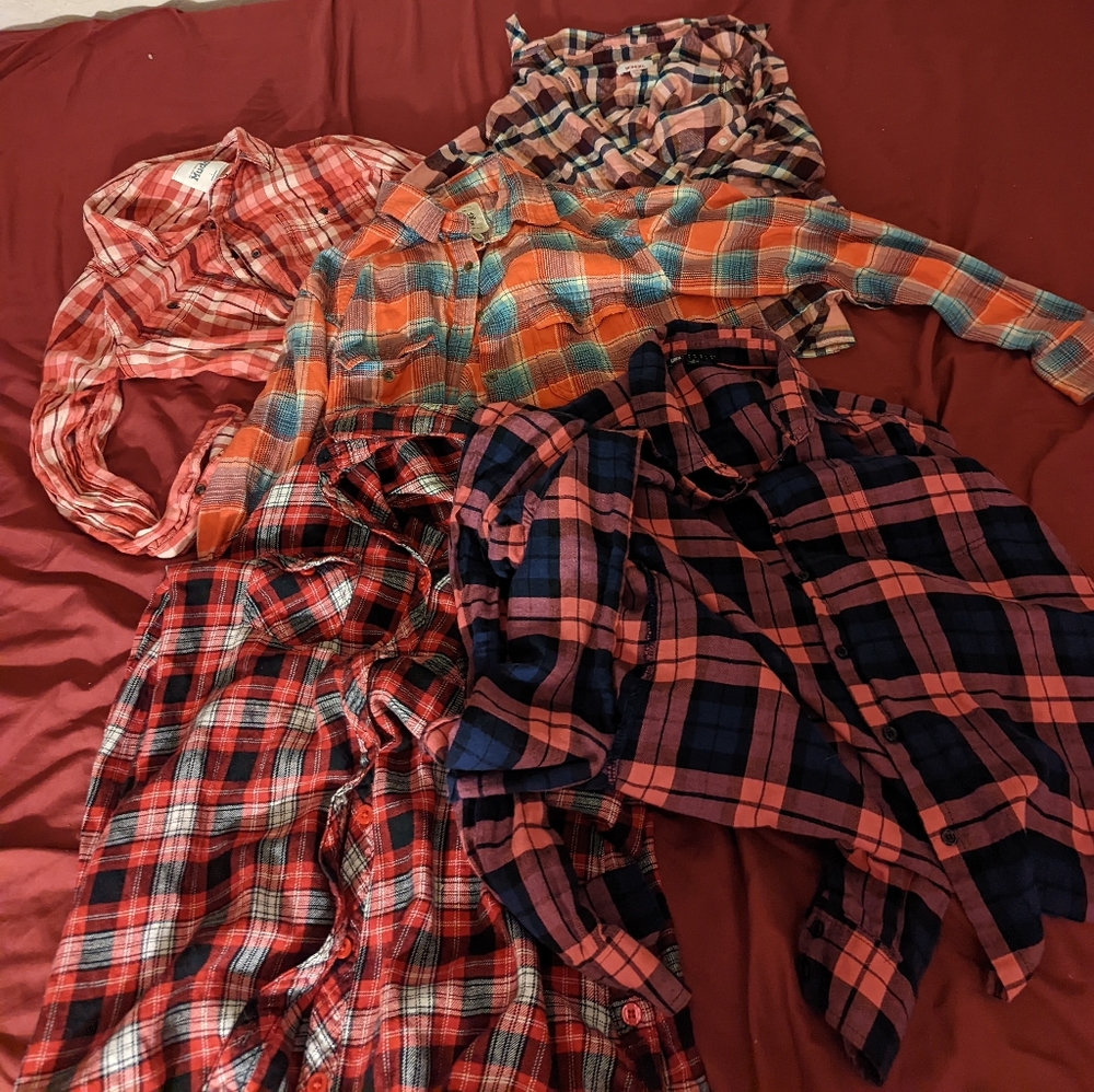 5 Flannel Bundle Set - Picture 2 of 12